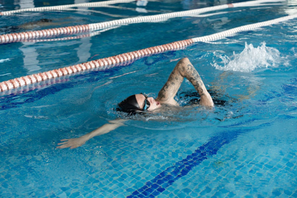 Йога при сколиозе для начинающих: упражнения, польза, противопоказания Йога при сколиозе для начинающих: упражнения, польза, противопоказания